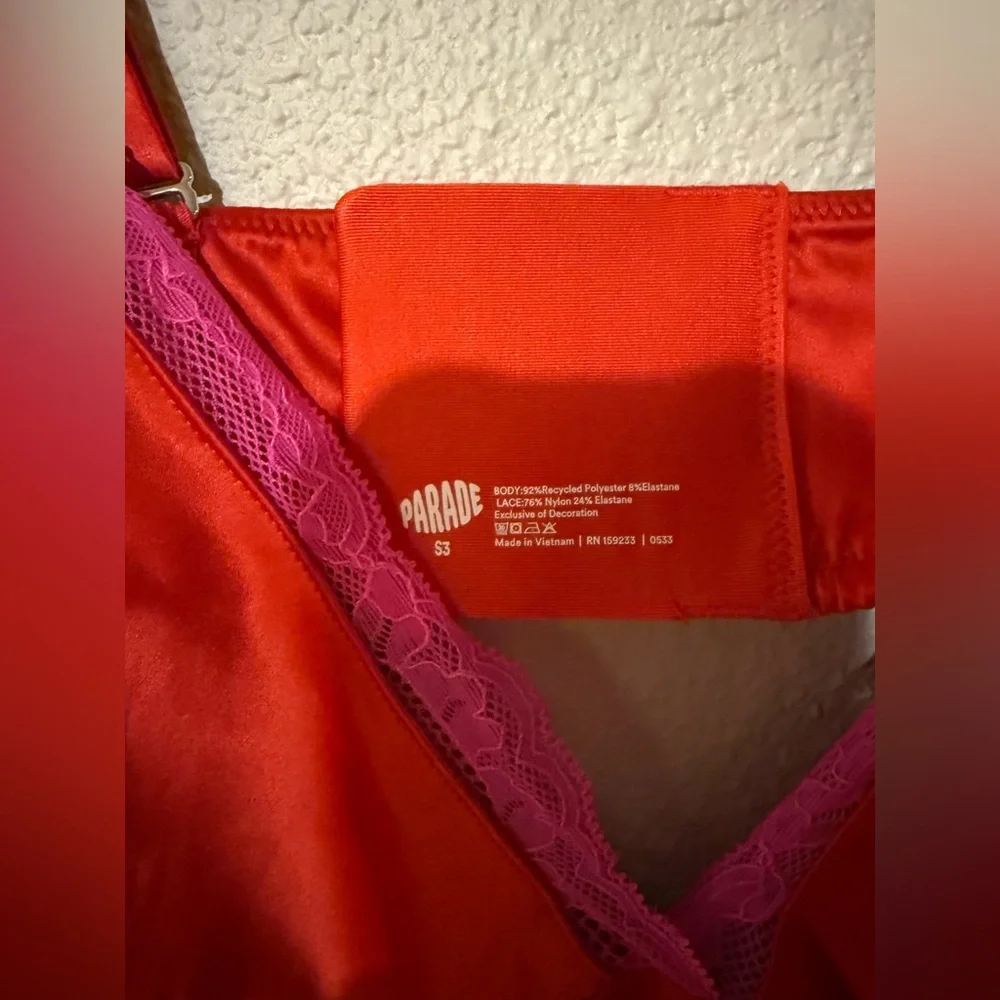 PARADE VALENTINES BRALETTE S3 34C - Picture 3 of 4